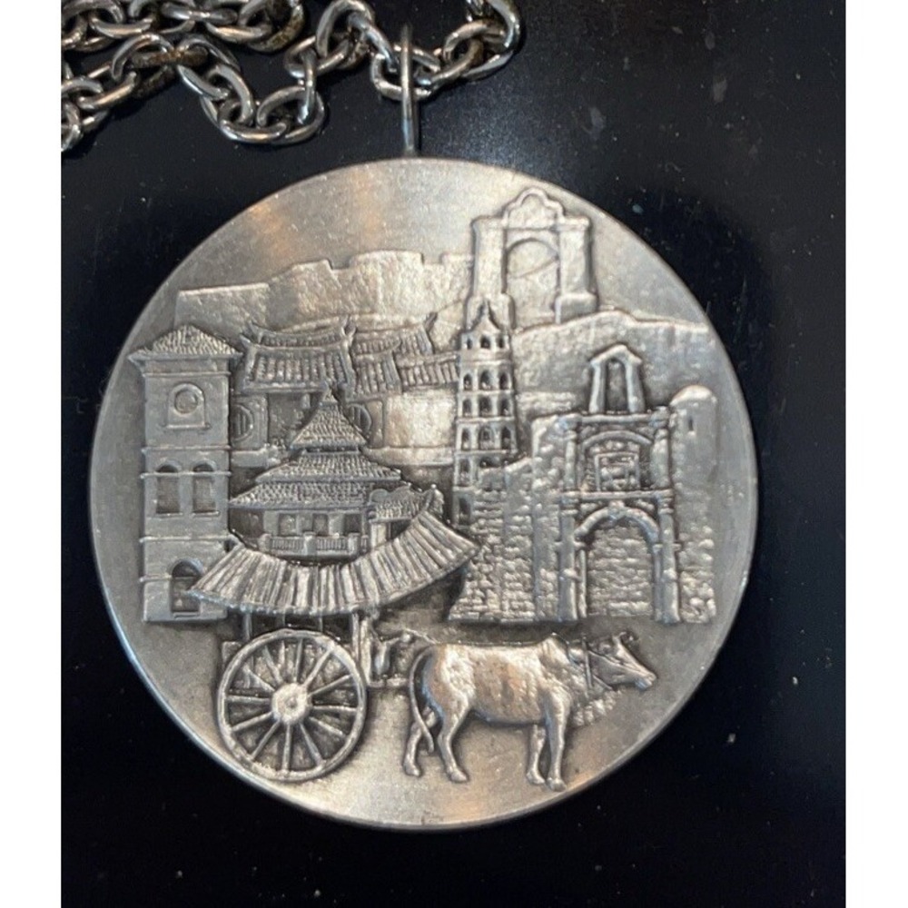 Greetings From Malaysia Selangor Pewter Pendant 30" Necklace
